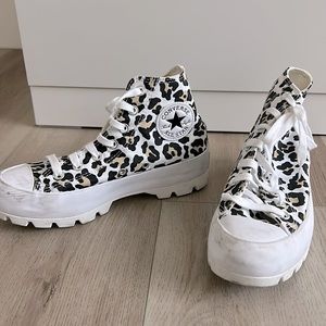 Converse high tops cheetah print🐈🐈